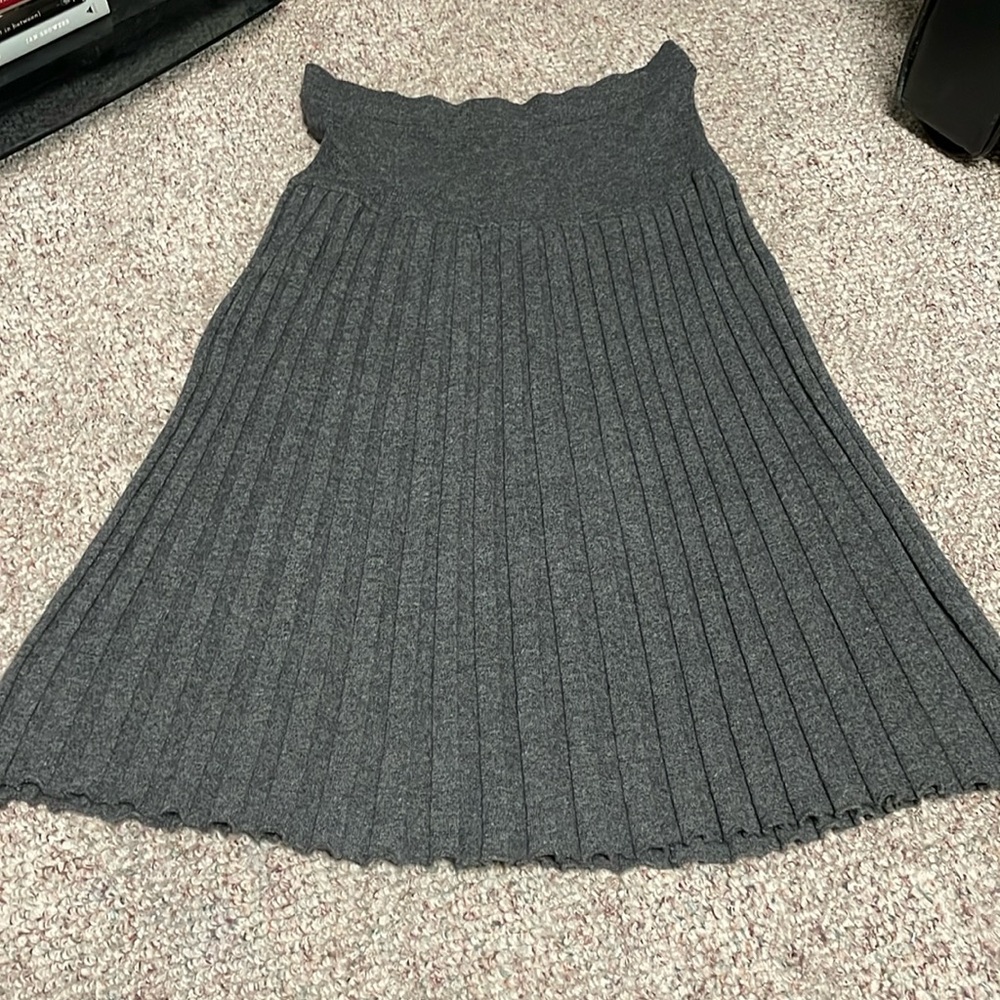 Vintage Gray Pleated Midi Skirt